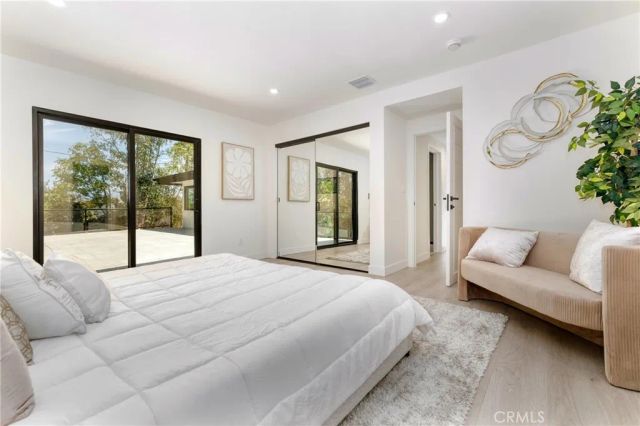 5843 Nevada, Woodland Hills, CA 91367