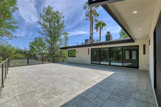 5843 Nevada, Woodland Hills, CA 91367