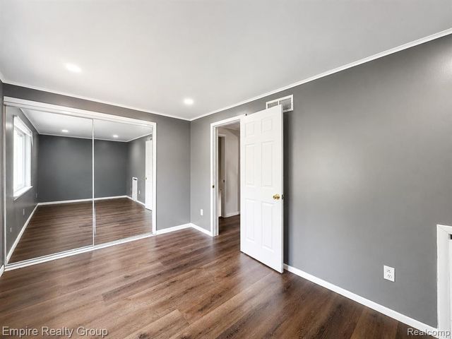 3002 Seaton Circuit, Warren, MI 48091