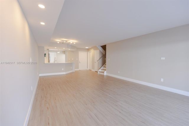 3525 Magellan Cir 626, Aventura, FL 33180