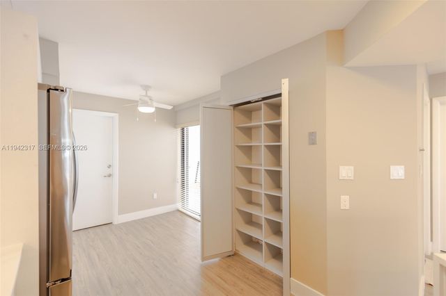 3525 Magellan Cir 626, Aventura, FL 33180