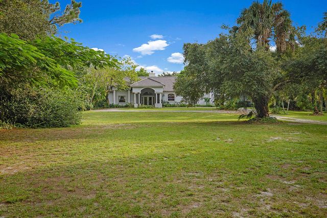 17776 Shetland Lane, Loxahatchee, FL 33470