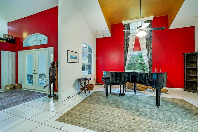 17776 Shetland Lane, Loxahatchee, FL 33470