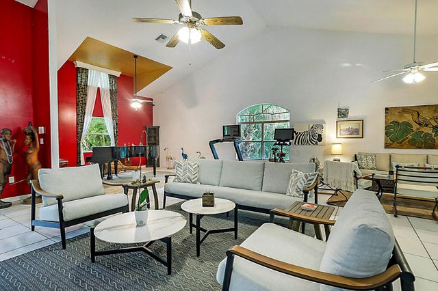 17776 Shetland Lane, Loxahatchee, FL 33470