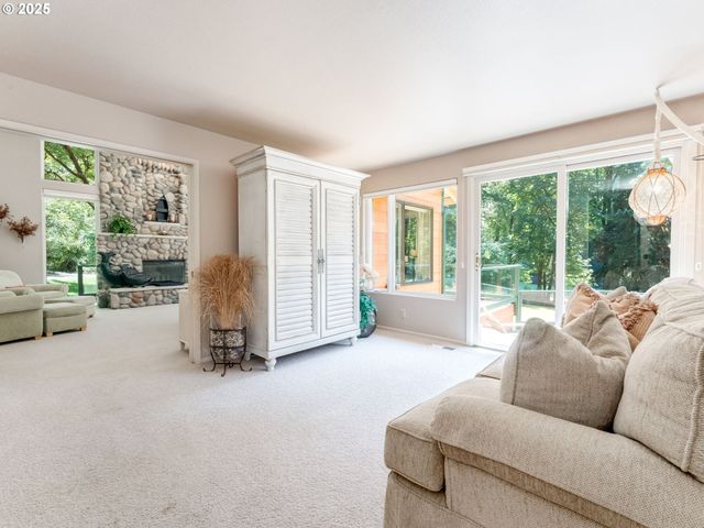 3817 OLD LEWIS RIVER Rd, Woodland, WA 98674