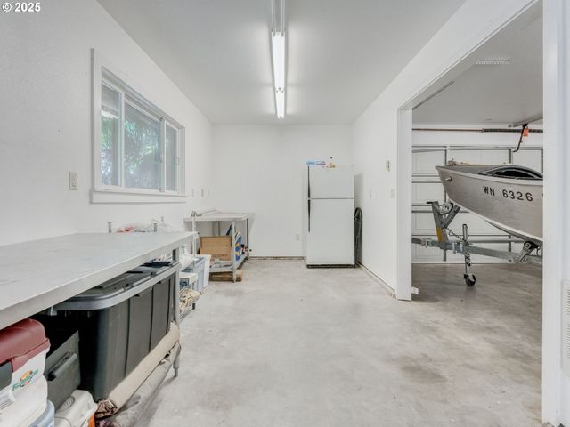 3817 OLD LEWIS RIVER Rd, Woodland, WA 98674