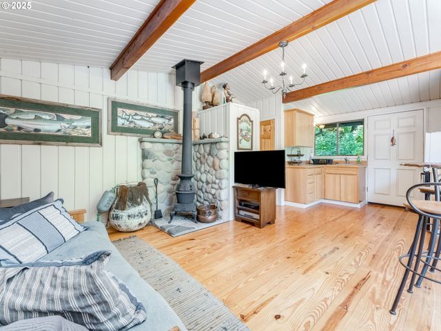 3817 OLD LEWIS RIVER Rd, Woodland, WA 98674