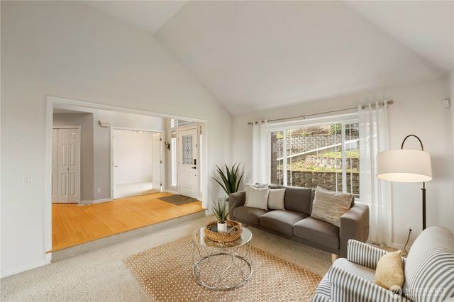 5805 51st Ave CT E, Tacoma, WA 98443