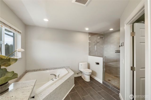 5805 51st Ave CT E, Tacoma, WA 98443