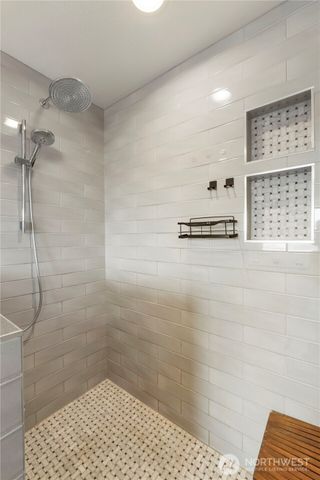 5805 51st Ave CT E, Tacoma, WA 98443