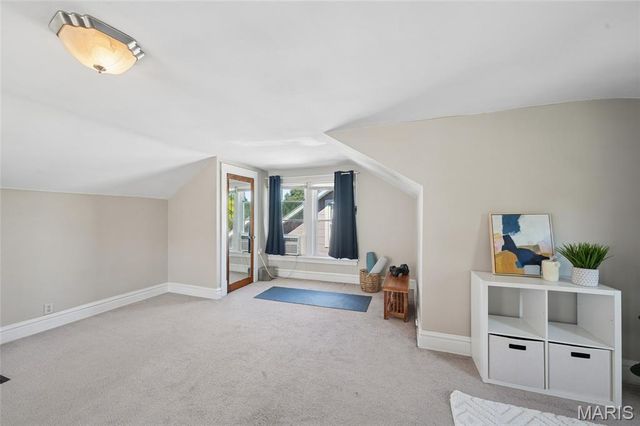 6646 Odell Street, St Louis, MO 63139