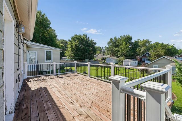 6646 Odell Street, St Louis, MO 63139