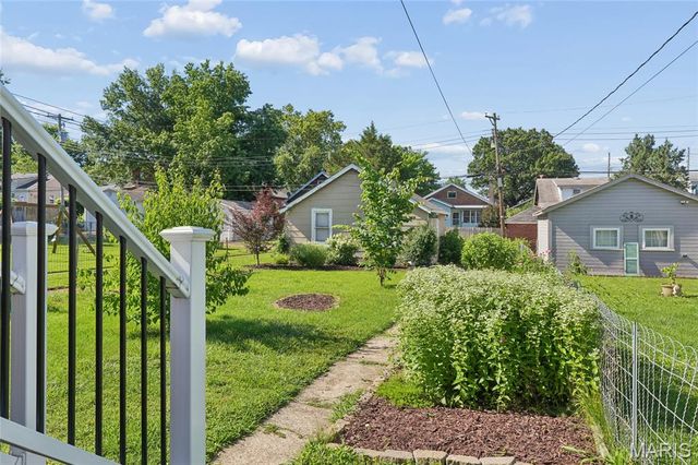 6646 Odell Street, St Louis, MO 63139