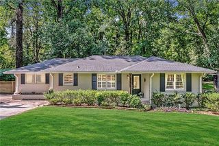 679 Pine Valley SW Road, Mableton, GA 30126