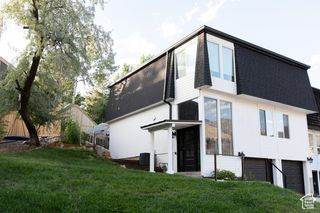 7736 S AVONDALE DR, Cottonwood Heights, UT 84121