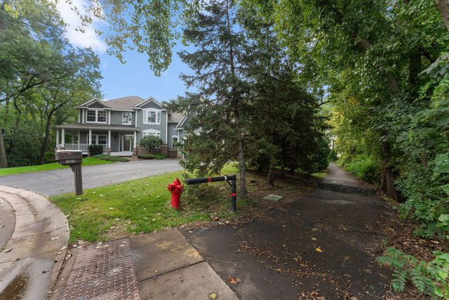 18870 Kanabec Trail, Lakeville, MN 55044