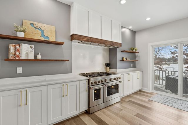 18870 Kanabec Trail, Lakeville, MN 55044