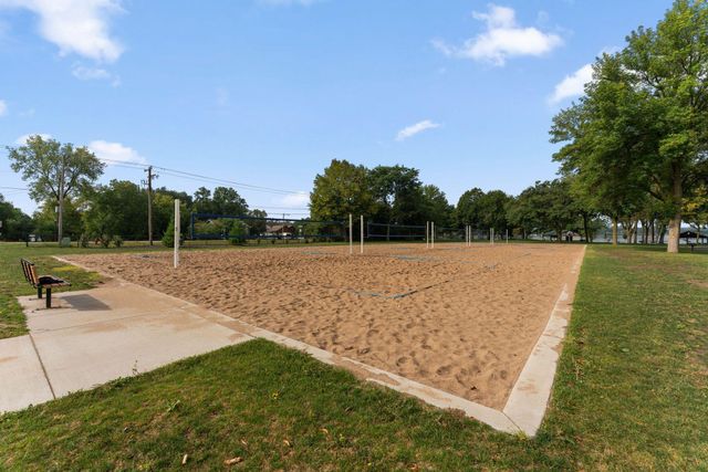 18870 Kanabec Trail, Lakeville, MN 55044