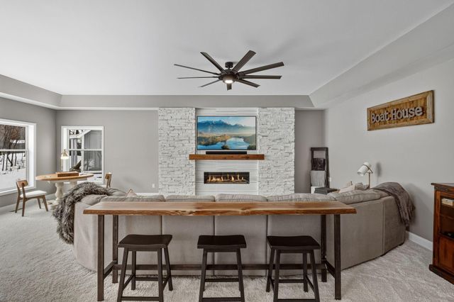 18870 Kanabec Trail, Lakeville, MN 55044