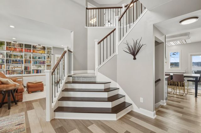 18870 Kanabec Trail, Lakeville, MN 55044