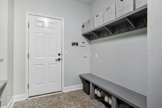 18870 Kanabec Trail, Lakeville, MN 55044