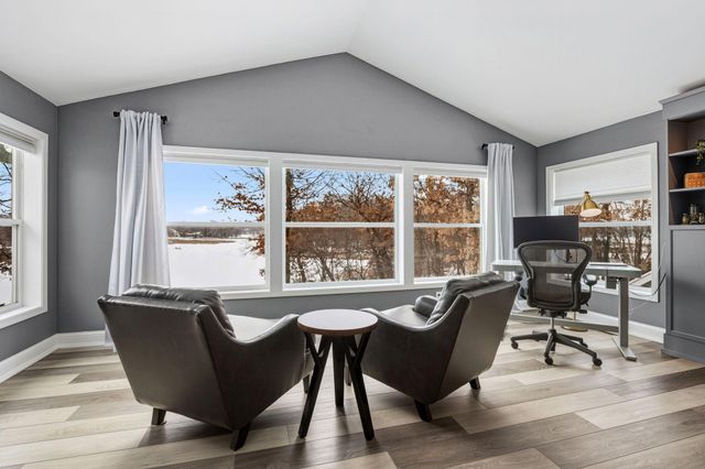 18870 Kanabec Trail, Lakeville, MN 55044