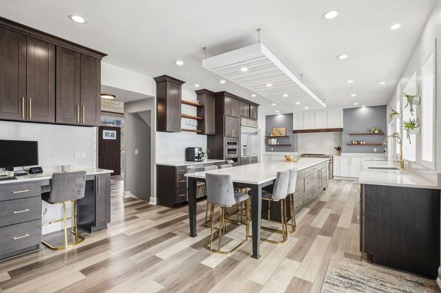 18870 Kanabec Trail, Lakeville, MN 55044