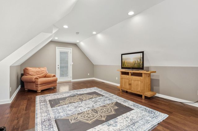 18870 Kanabec Trail, Lakeville, MN 55044