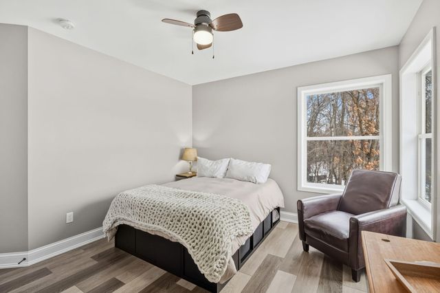 18870 Kanabec Trail, Lakeville, MN 55044