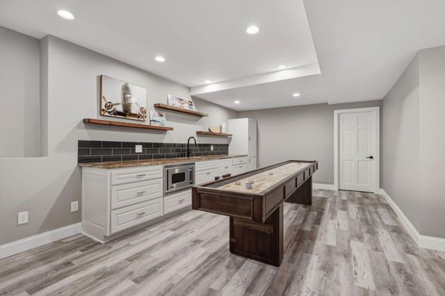 18870 Kanabec Trail, Lakeville, MN 55044