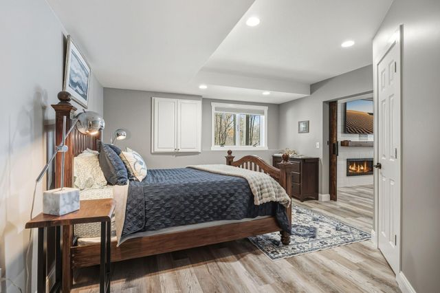 18870 Kanabec Trail, Lakeville, MN 55044