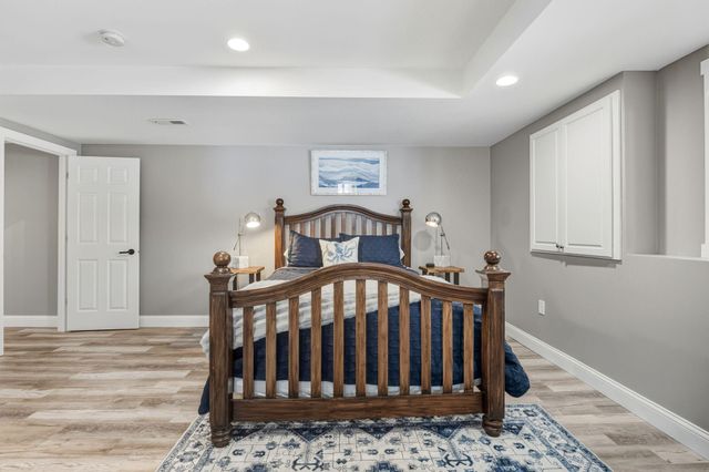 18870 Kanabec Trail, Lakeville, MN 55044