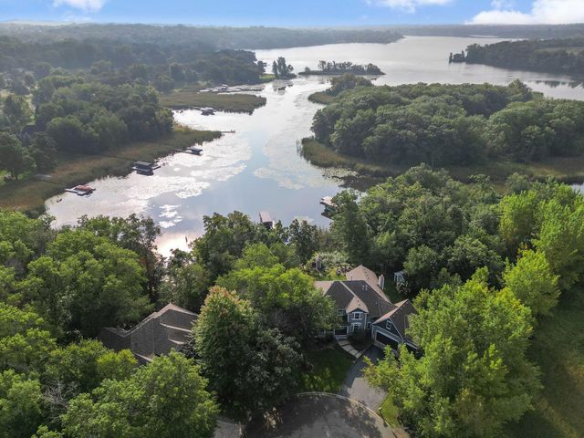 18870 Kanabec Trail, Lakeville, MN 55044