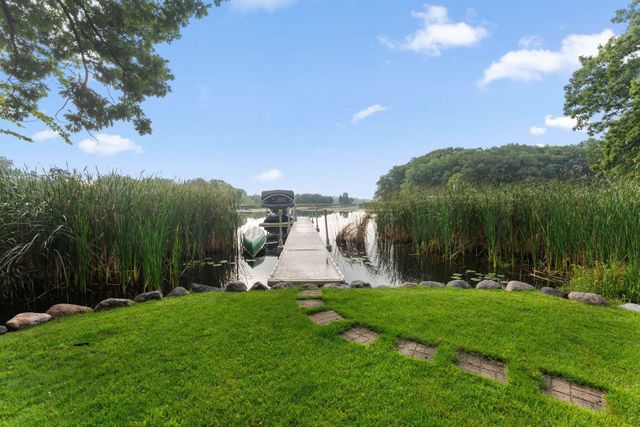 18870 Kanabec Trail, Lakeville, MN 55044