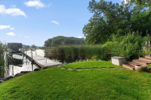 18870 Kanabec Trail, Lakeville, MN 55044