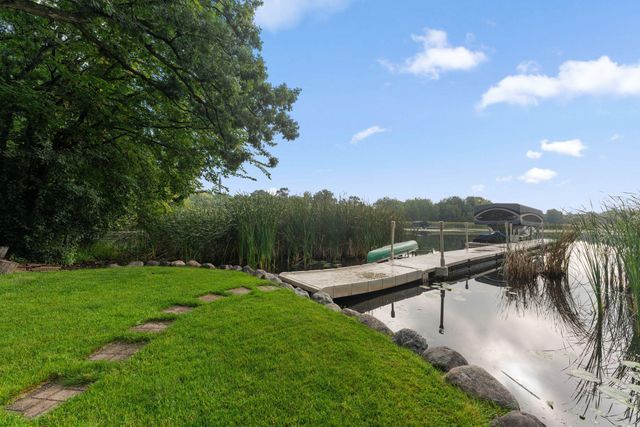 18870 Kanabec Trail, Lakeville, MN 55044