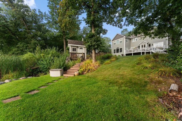 18870 Kanabec Trail, Lakeville, MN 55044