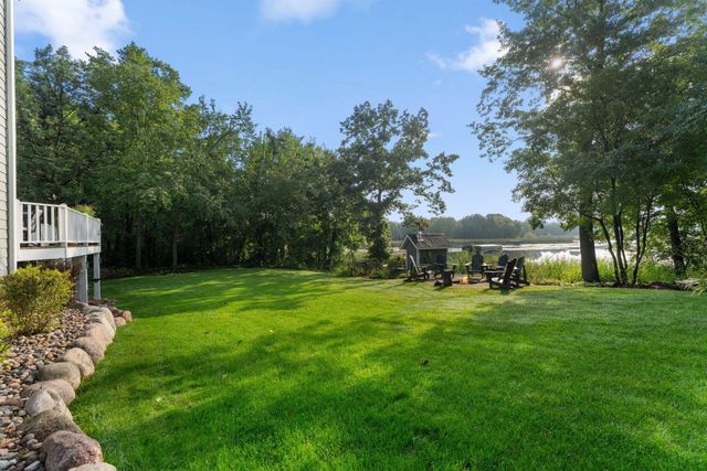 18870 Kanabec Trail, Lakeville, MN 55044