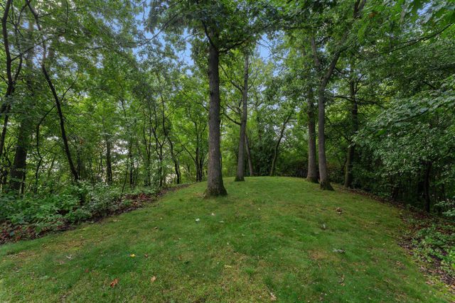 18870 Kanabec Trail, Lakeville, MN 55044