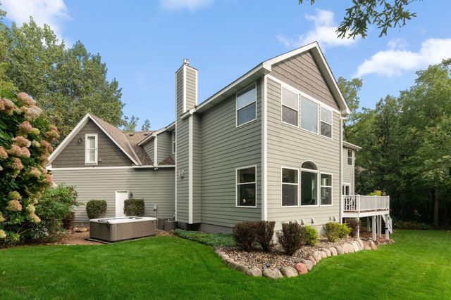 18870 Kanabec Trail, Lakeville, MN 55044