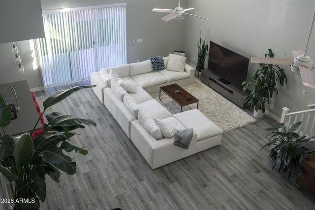 2821 N 28TH Place, Phoenix, AZ 85008