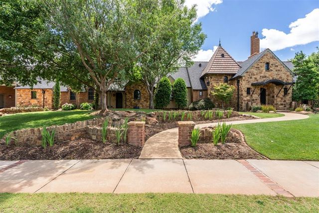 1324 NW 157th Street, Edmond, OK 73013