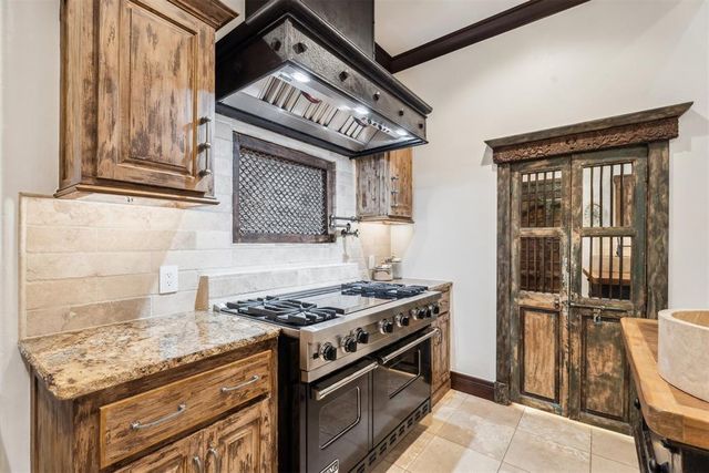 1324 NW 157th Street, Edmond, OK 73013