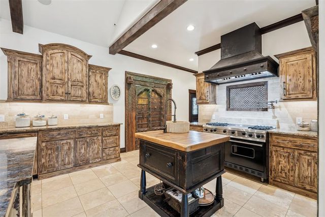 1324 NW 157th Street, Edmond, OK 73013