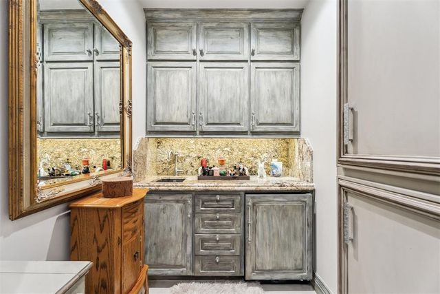 1324 NW 157th Street, Edmond, OK 73013