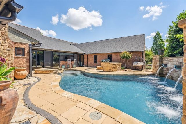 1324 NW 157th Street, Edmond, OK 73013