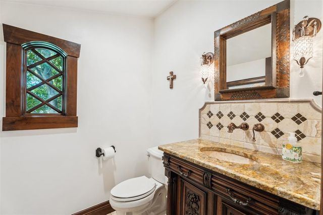 1324 NW 157th Street, Edmond, OK 73013