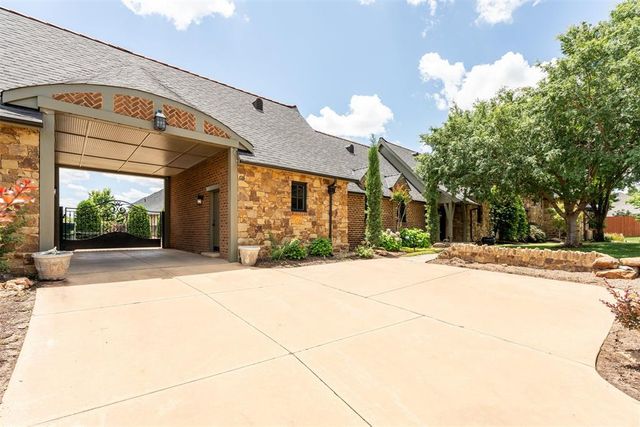 1324 NW 157th Street, Edmond, OK 73013