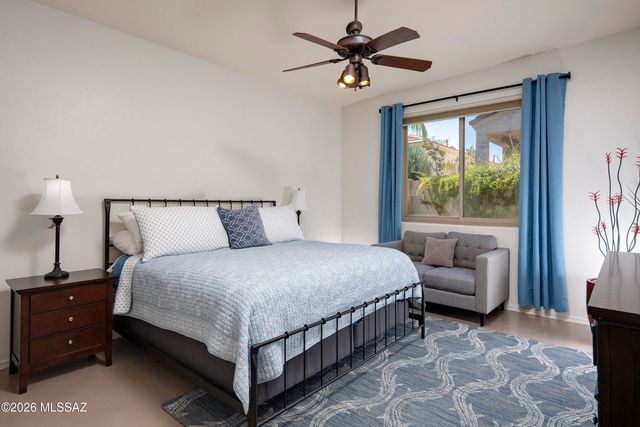 7456 E Calle Infinito, Tucson, AZ 85715