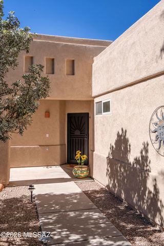 7456 E Calle Infinito, Tucson, AZ 85715